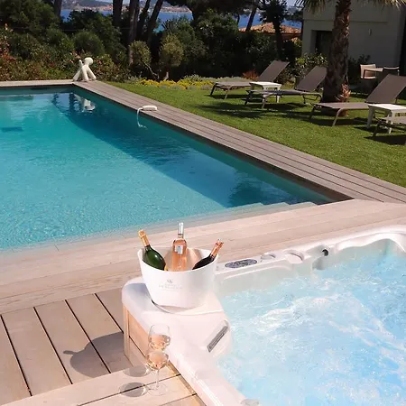 Californie Bed & Breakfast 4*