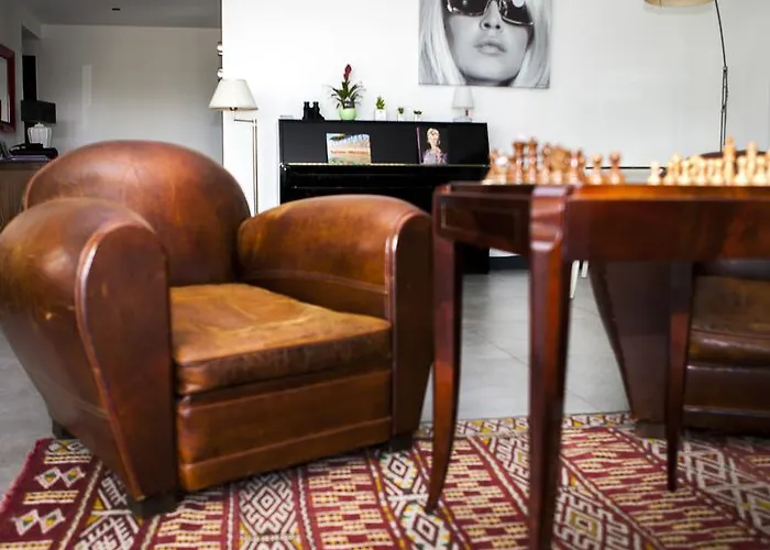 Californie Готель типу 